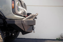 Cargar imagen en el visor de la galería, Grilletes con anilla en D DV8 Offroad Elite Series - Par (gris)