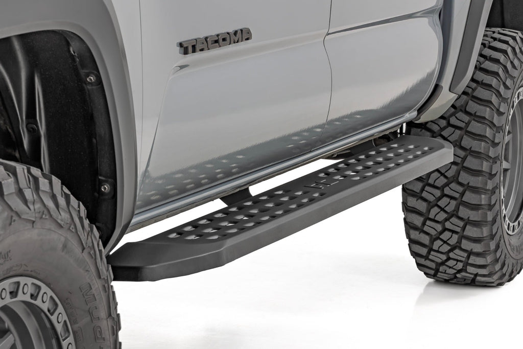 RPT2 Running Board Double Cab Black Toyota Tacoma 2WD/4WD (2016-2023) Rough Country