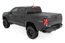 Load image into Gallery viewer, Hard Low Profile Bed Cover 5 Foot Bed Chevy/GMC Canyon/Colorado (15-26) Rough Country