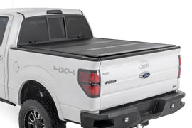 Hard Low Profile Bed Cover 5 Foot 7 Inch Bed Ford F-150 2WD/4WD (2004-2014) Rough Country