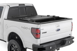 Hard Low Profile Bed Cover 5 Foot 7 Inch Bed Ford F-150 2WD/4WD (2004-2014) Rough Country