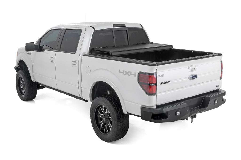 Hard Low Profile Bed Cover 5 Foot 7 Inch Bed Ford F-150 2WD/4WD (2004-2014) Rough Country