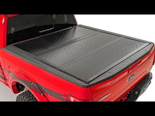 Load image into Gallery viewer, Ford Hard Flush Tri Fold Bed Cover 6.5 Ft Bed 08-16 Ford Super Duty Rough Country