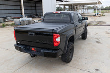 Load image into Gallery viewer, Hard Low Profile Bed Cover 5 Foot 7 Inch Bed Toyota Tundra 2WD/4WD (2007-2021) Rough Country