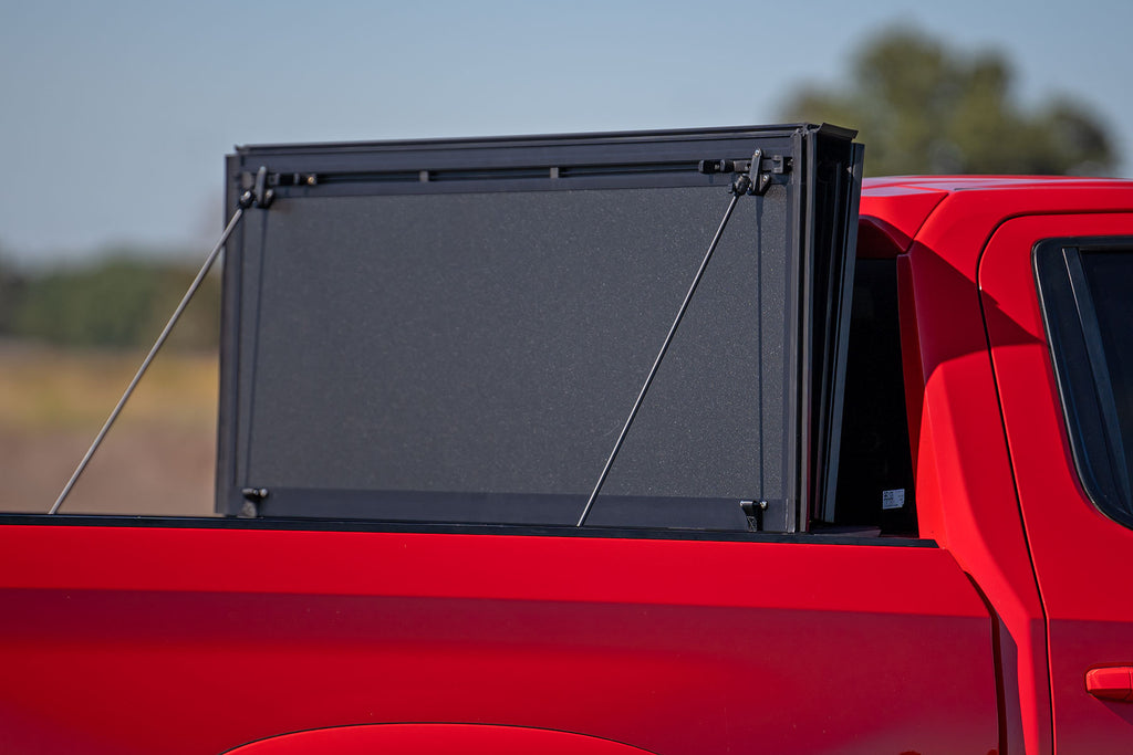 Hard Tri-Fold Flip Up Bed Cover 5 Foot 10 Inch Bed Chevy/GMC Sierra 1500 (19-26)/Silverado 1500 (19-26) Rough Country