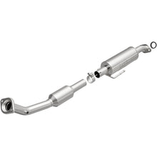 Cargar imagen en el visor de la galería, Magnaflow 2019 Toyota Corolla 2.0L Direct Fit Catalytic Converter
