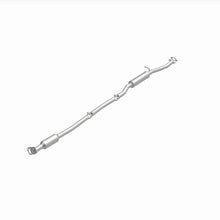 Cargar imagen en el visor de la galería, Magnaflow 16-17 Hyundai Tucson L4 2.0 OEM Underbody Direct Fit Catalytic Converter