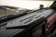 Cargar imagen en el visor de la galería, DV8 Offroad 18-23 Jeep Wrangler JL/20-23 Gladiator JT Device Dash Mount V2
