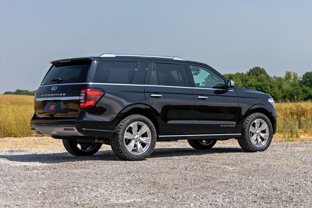 1 Inch Leveling Kit CCD Ford Expedition 4WD (2018-2025) Rough Country