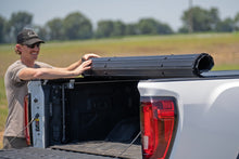 Cargar imagen en el visor de la galería, Hard Roll Up Bed Cover 6 Foot 9 Inch Bed Chevy/GMC Silverado/Sierra 2500HD/3500HD (20-26) Rough Country