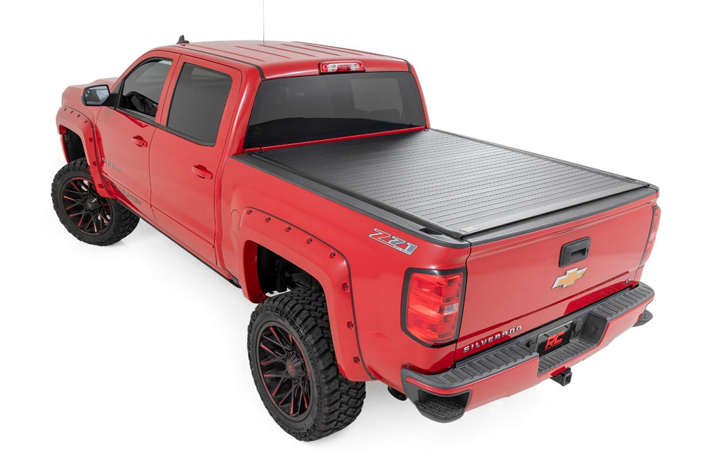 Hard Roll Up Bed Cover 5 Foot 9 Inch Bed Silverado/Sierra 1500 (14-18 & Classic) Rough Country