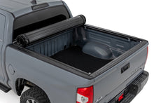 Cargar imagen en el visor de la galería, Hard Roll Up Bed Cover 5 Foot 7 Inch Bed Toyota Tundra 2WD/4WD (2007-2021) Rough Country