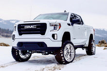 Load image into Gallery viewer, McGaughy's 7-9 Inch Premium Lift Kit 2019-2026 Silverado/Sierra 1500 4WD