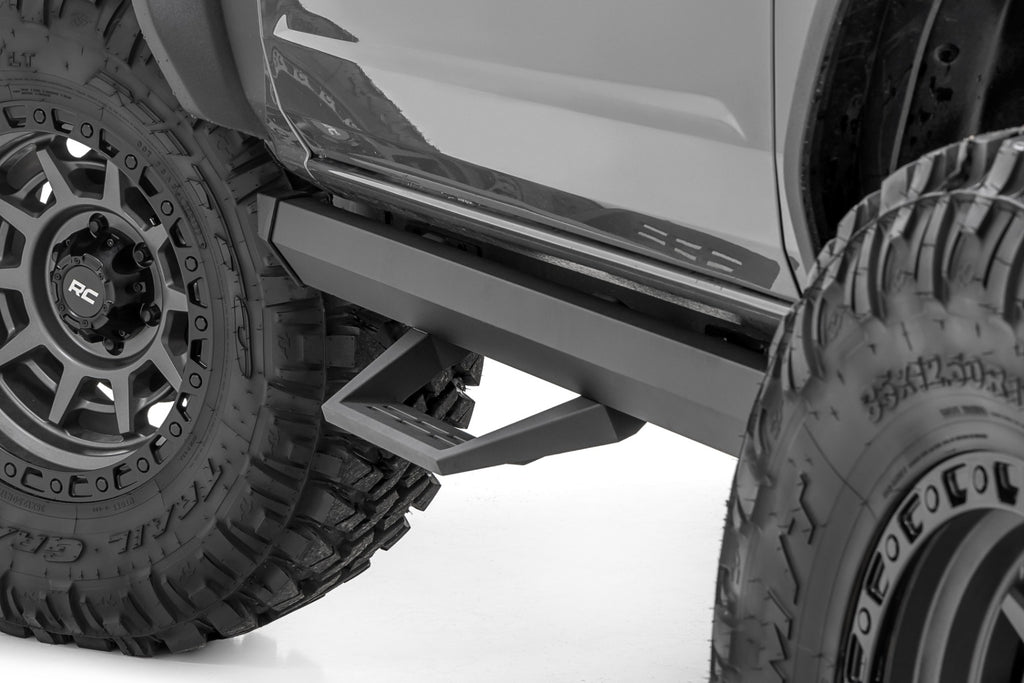 SRL2 Adjustable Aluminum Step 2 Door Ford Bronco (2 Door) 4WD (2021-2025) Rough Country