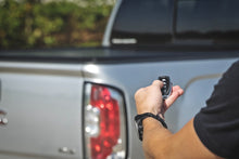 Load image into Gallery viewer, Powered Retractable Bed Cover 5 Foot Bed Chevy/GMC Canyon/Colorado (15-26) Rough Country
