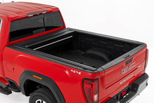 Cargar imagen en el visor de la galería, Powered Retractable Bed Cover 6 Foot 9 Inch Bed Silverado/Sierra 2500HD/3500HD (20-26) Rough Country