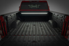 Cargar imagen en el visor de la galería, Powered Retractable Bed Cover 6 Foot 9 Inch Bed Silverado/Sierra 2500HD/3500HD (20-26) Rough Country