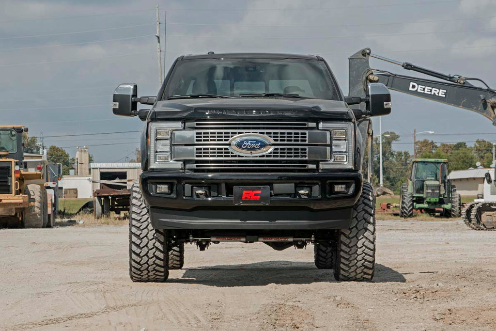 6 Inch Lift Kit R/A OVLDS M1 Ford F-250/F-350 Super Duty 4WD (17-22) Rough Country
