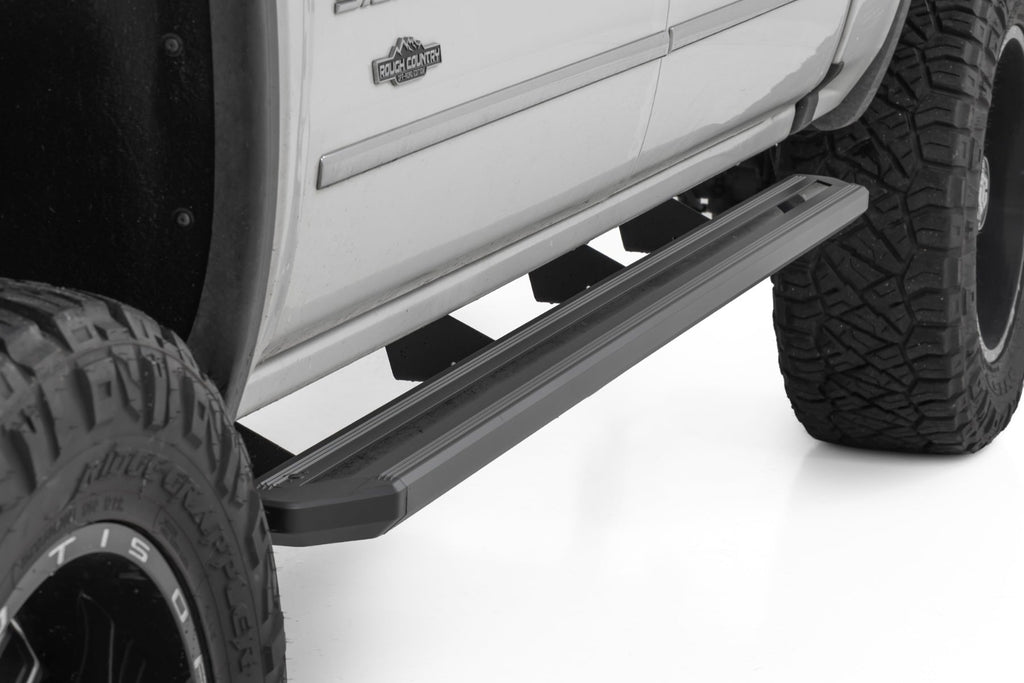 Multi-Color LED Running Boards Crew Cab Silverado/Sierra 1500/2500HD/3500HD (07-19 & Classic) Rough Country