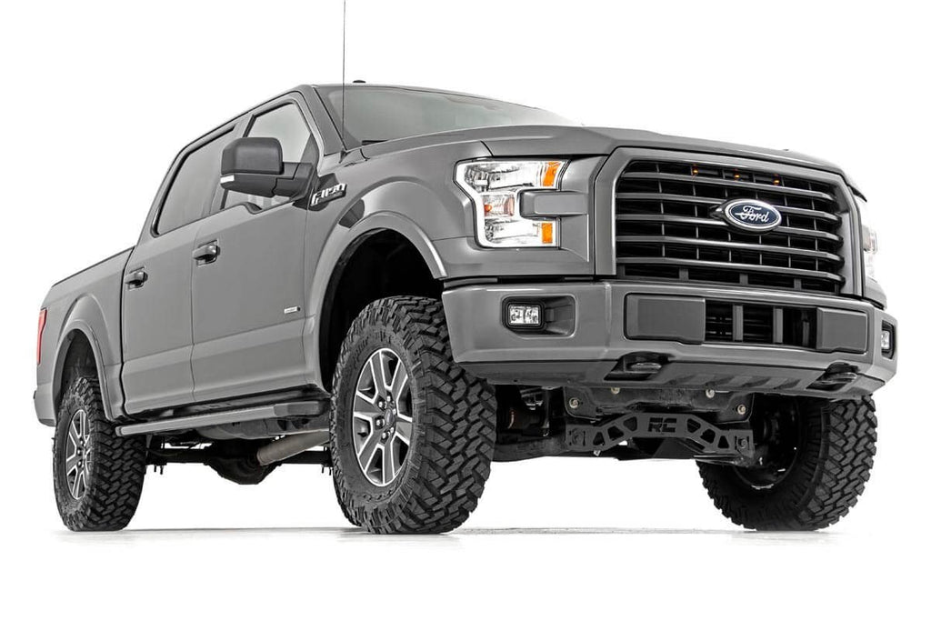4 Inch Suspension Lift Kit Lifted Struts 7 V2 15-20 F-150 4WD Rough Country