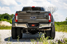 Cargar imagen en el visor de la galería, 4.5 Inch Lift Kit Dually M1 Ford F-350 Super Duty 4WD (2017-2022) Rough Country