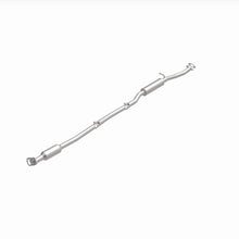 Cargar imagen en el visor de la galería, Magnaflow 16-17 Hyundai Tucson L4 2.0 OEM Underbody Direct Fit Catalytic Converter
