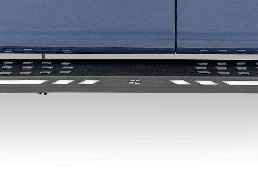 AC2 Running Boards Amber/White Crew Cab Ford F-150/Lightning/F-250/F-350/Raptor (15-26) Rough Country