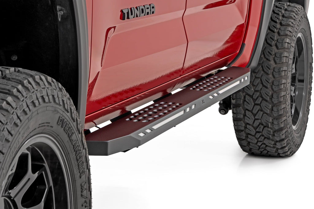AC2 Running Boards Amber/White CrewMax Toyota Tundra 2WD/4WD (22-26) Rough Country