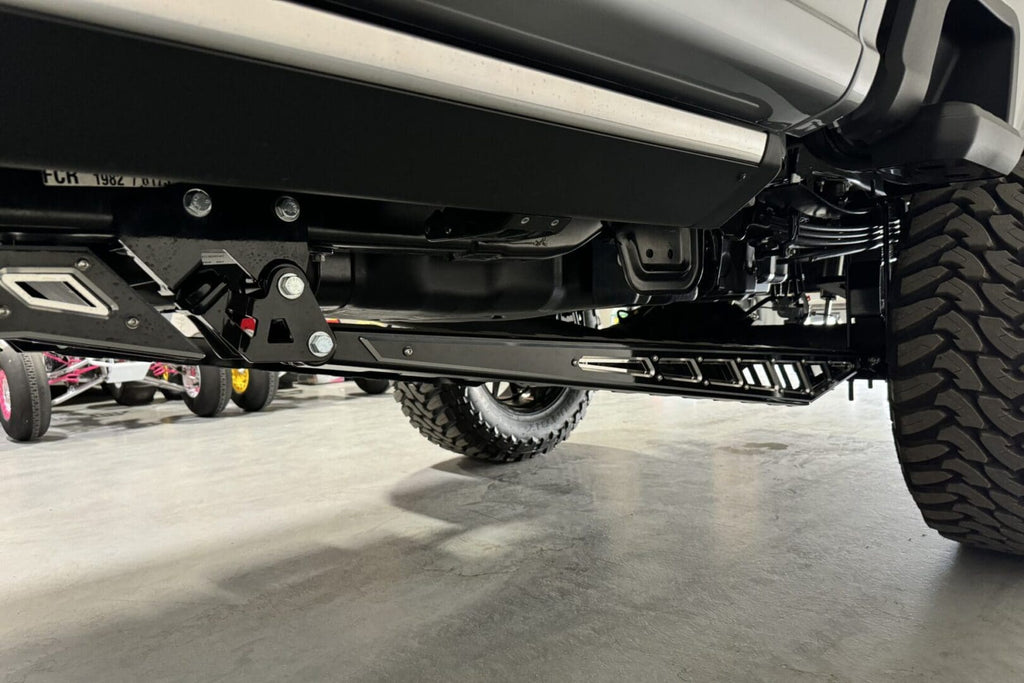 McGaughy's Premium S/S Traction Bar Kit 2023-2026 Ford F-250 4WD Crew Cab Short Bed