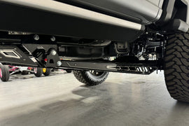 McGaughy's Premium S/S Traction Bar Kit 2023-2026 Ford F-350 4WD Crew Cab Short Bed