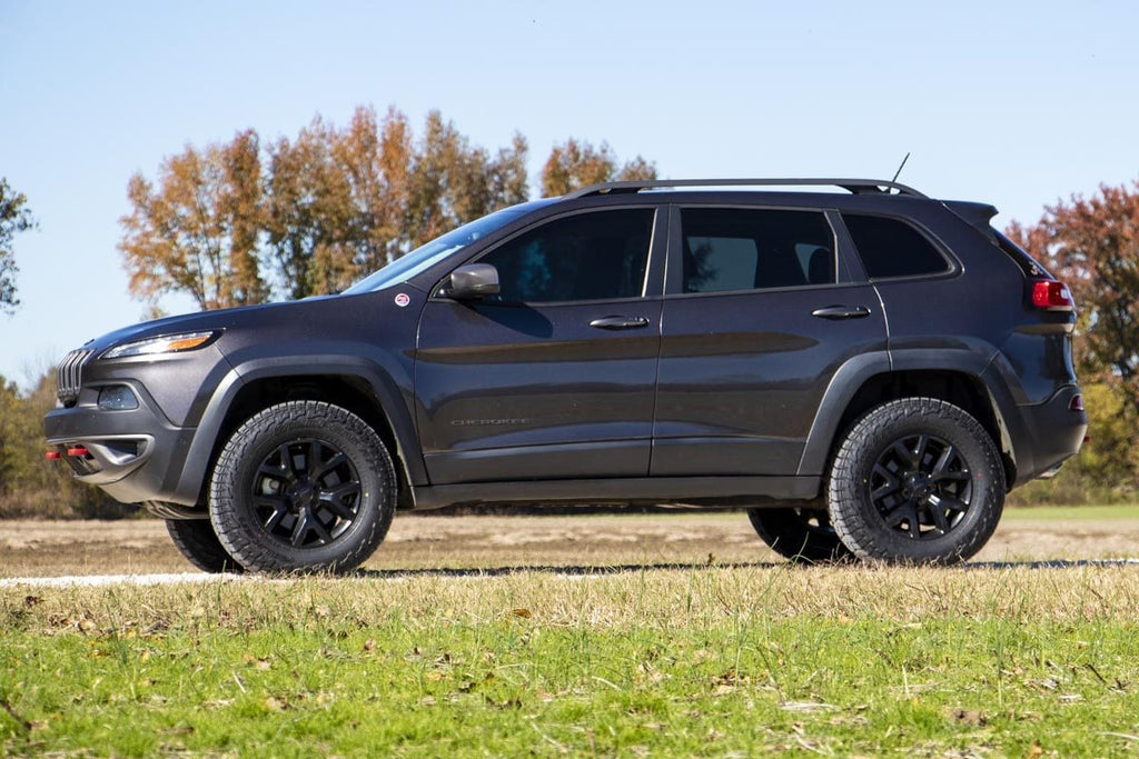 2 Inch Lift Strut Kit Jeep Cherokee KL 4WD (2014-2023) Rough Country