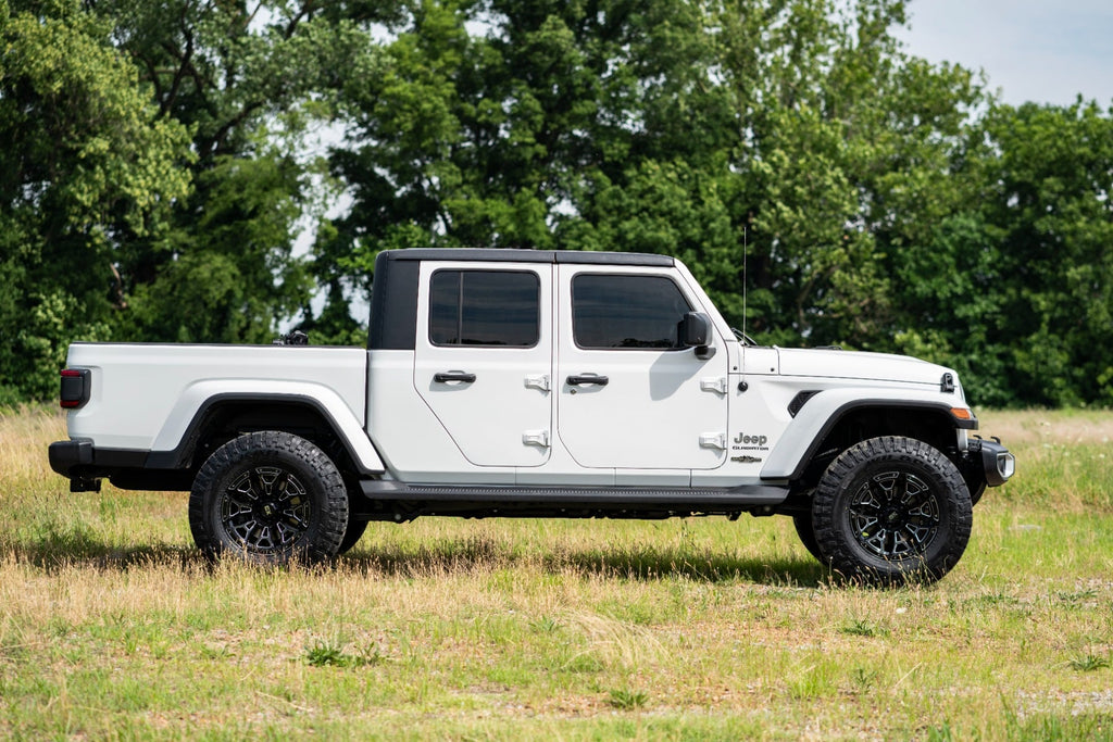 2.5 Inch Leveling Kit Spacers M1 Jeep Gladiator JT 4WD (2024-2025) Rough Country