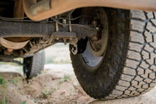 Cargar imagen en el visor de la galería, DV8 Offroad 16-23 Toyota Tacoma Rear Shock Skid Plates