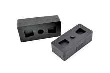 Cargar imagen en el visor de la galería, Lift Block Kit Pair 1.5 Inch Multiple Makes &amp; Models (Chevy/GMC/Toyota) Rough Country