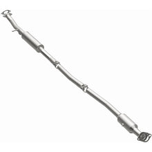 Cargar imagen en el visor de la galería, Magnaflow 16-17 Hyundai Tucson L4 2.0 OEM Underbody Direct Fit Catalytic Converter