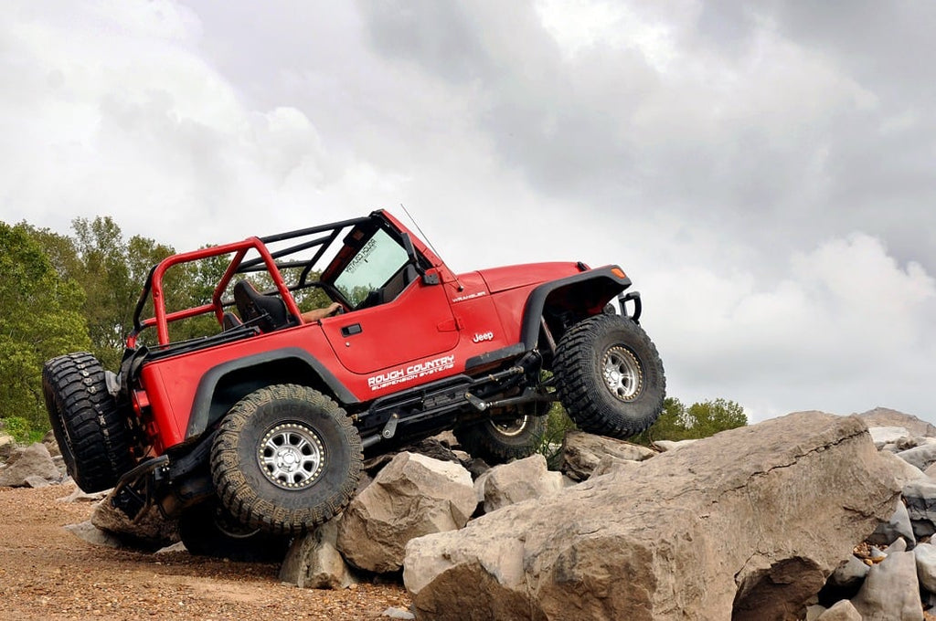 4 Inch Lift Kit Long Arm V2 Jeep Wrangler TJ 4WD (1997-2006) Rough Country