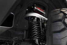 Cargar imagen en el visor de la galería, Vertex 2.5 Adjustable Coilovers Front 7 Inch Ford Bronco 21-Up Rough Country