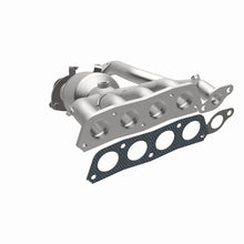 Cargar imagen en el visor de la galería, Magnaflow 18-19 Toyota Camry 2.5L Direct-Fit Catalytic Converter