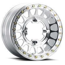 Cargar imagen en el visor de la galería, Method MR413 Beadlock 15x7 / 5+2/38mm Offset / 5x4.5 / 70mm CB Polished Wheel