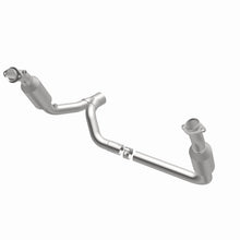 Cargar imagen en el visor de la galería, Magnaflow 2006 Dodge Ram 1500 5.7L Direct Fit Catalytic Converter