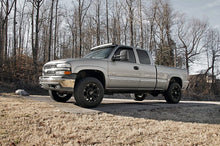 Cargar imagen en el visor de la galería, Upper Windshield 50 Inch Curved Light Bar Mounts Silverado/Sierra Rough Country