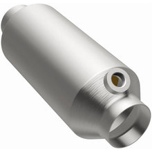 Cargar imagen en el visor de la galería, Magnaflow Universal Carb Compliant 2.25in Catalytic Converter