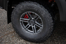 Cargar imagen en el visor de la galería, Caliper Covers Rear Red Elec Brakes Ford Expedition/F-150/Raptor Rough Country