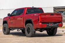 Cargar imagen en el visor de la galería, 6 Inch Lift Kit N3 Strut Rear Coil Toyota Tundra 4WD (2022-2026) Rough Country