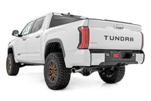 Cargar imagen en el visor de la galería, 6 Inch Lift Kit OE Air Ride Toyota Tundra 4WD (2022-2026) Rough Country