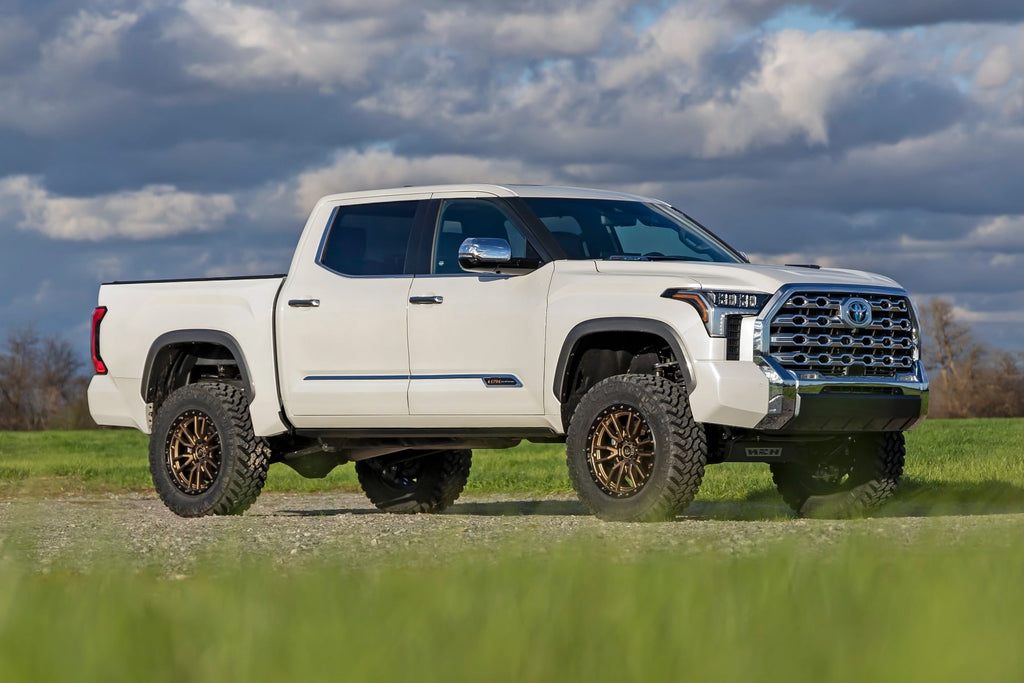 6 Inch Lift Kit OE Air Ride Toyota Tundra 4WD (2022-2026) Rough Country