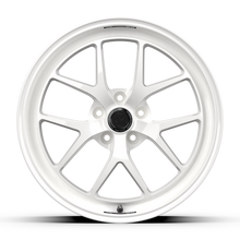 Cargar imagen en el visor de la galería, fifteen52 Sector RSR 19x9.5 5x114.3 38mm ET 73.1mm Center Bore Rally White