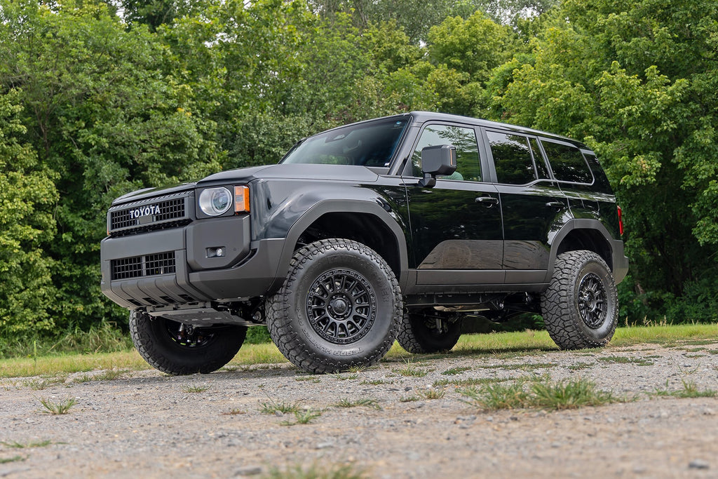 3.5 Inch Lift Kit N3 w/ Rear Shocks Toyota Land Cruiser 4WD (2024-2026) Rough Country