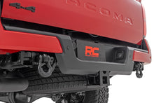 Load image into Gallery viewer, Rear Shackle Kit D-Ring Combo Toyota Tacoma 2WD/4WD (2024-2026) Rough Country