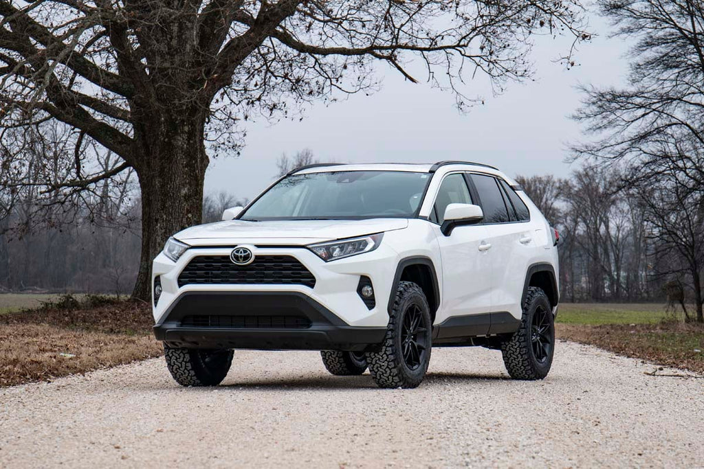 2.5 Inch Lift Kit N3 Struts Toyota RAV4 2WD/4WD (2019-2025) Rough Country